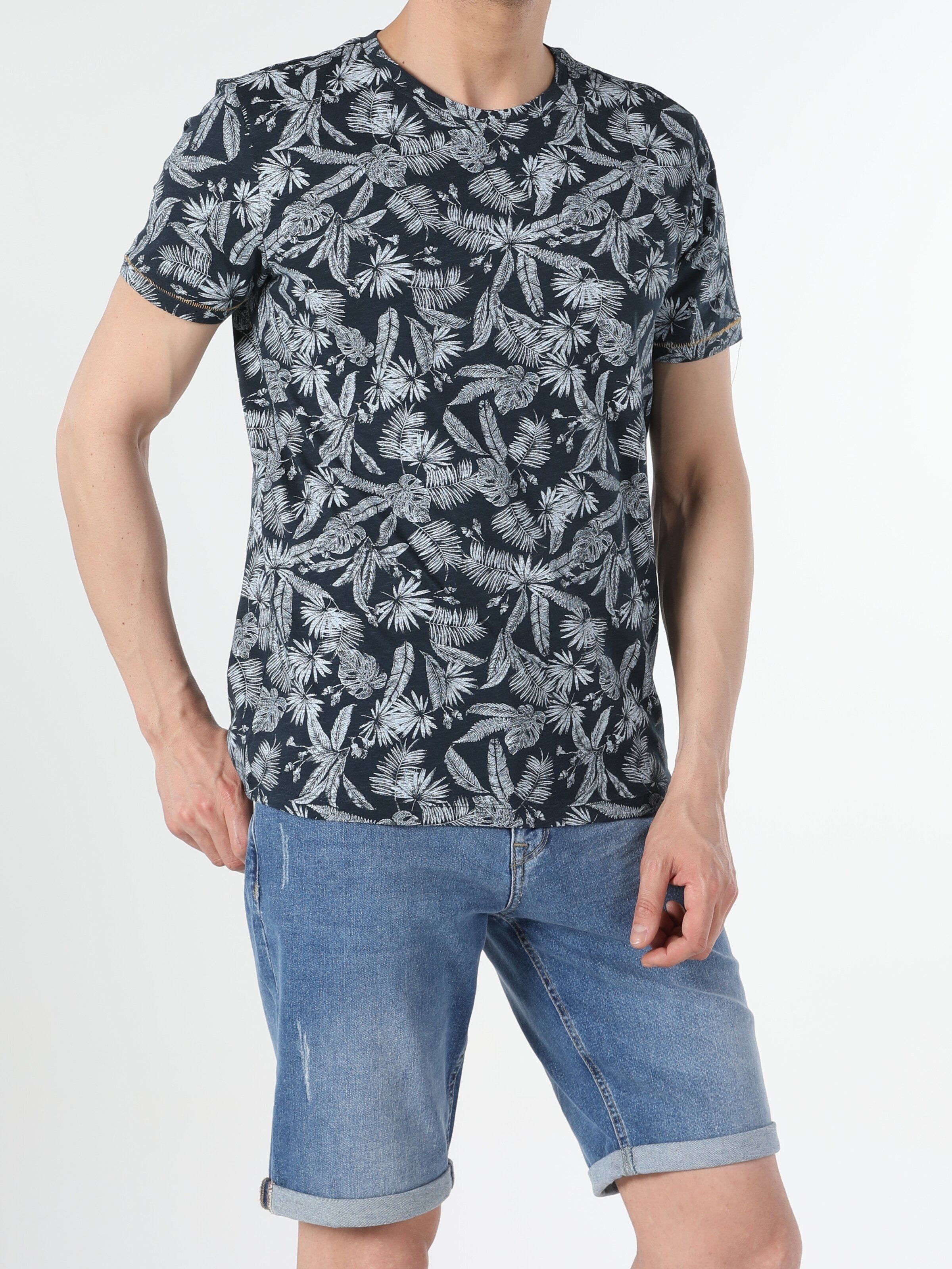 

Футболка Colin's CL1053915 XXL Navy