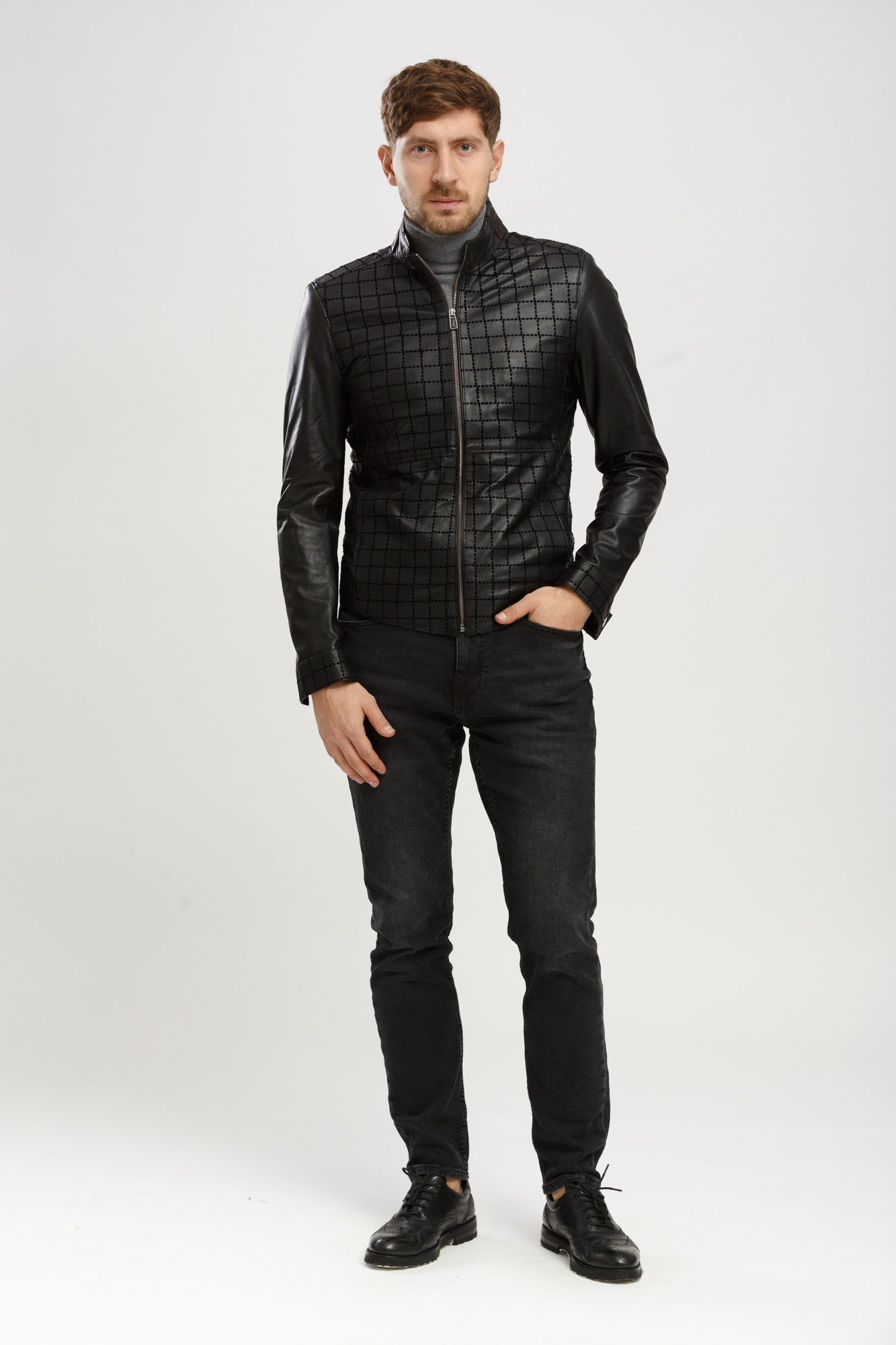 

Куртка Brioni  Черный (20-02572, Куртка Brioni 48 Черный (20-02572)