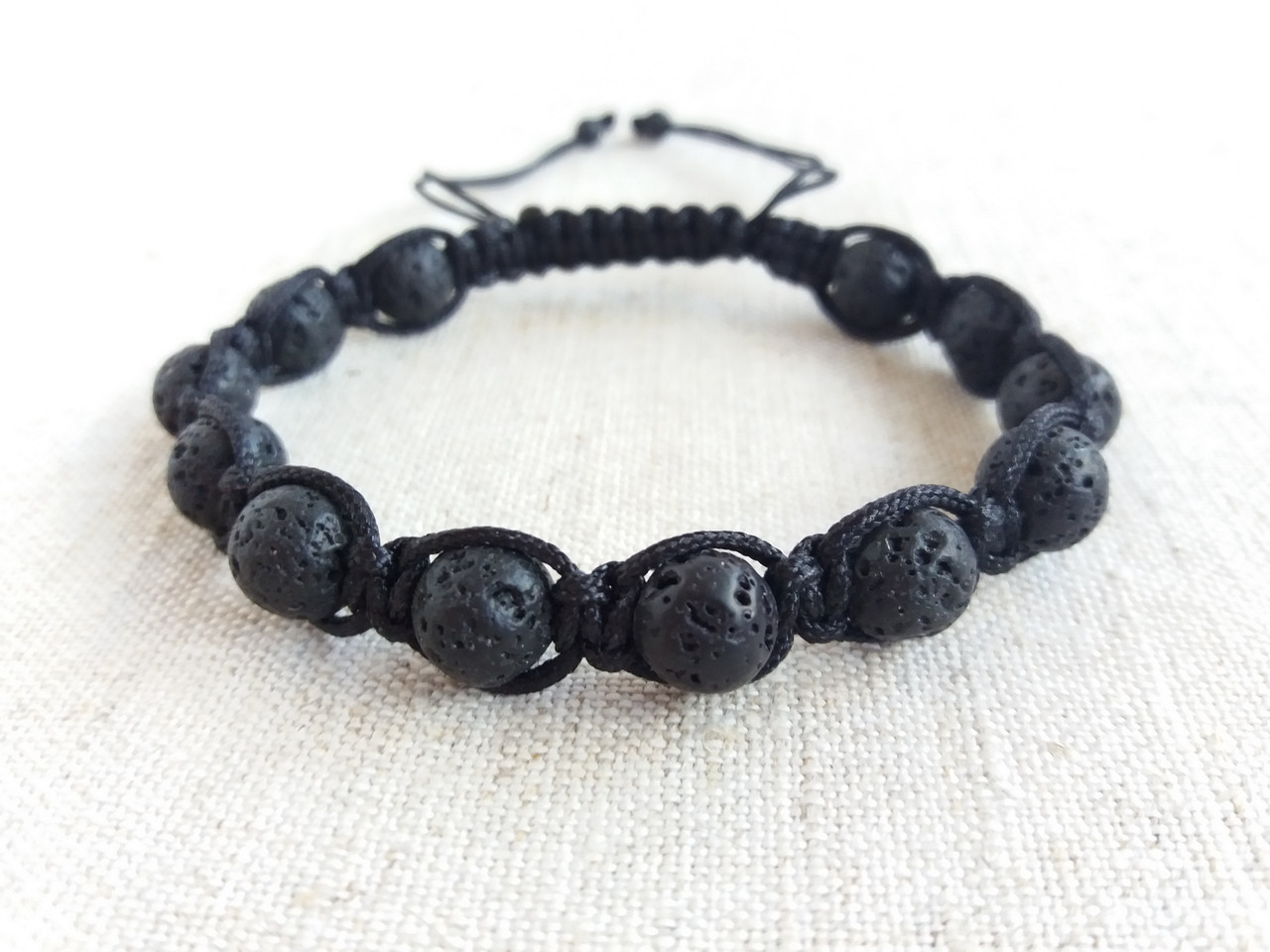 

Кожаный браслет из вулканического камня Лава shamballa