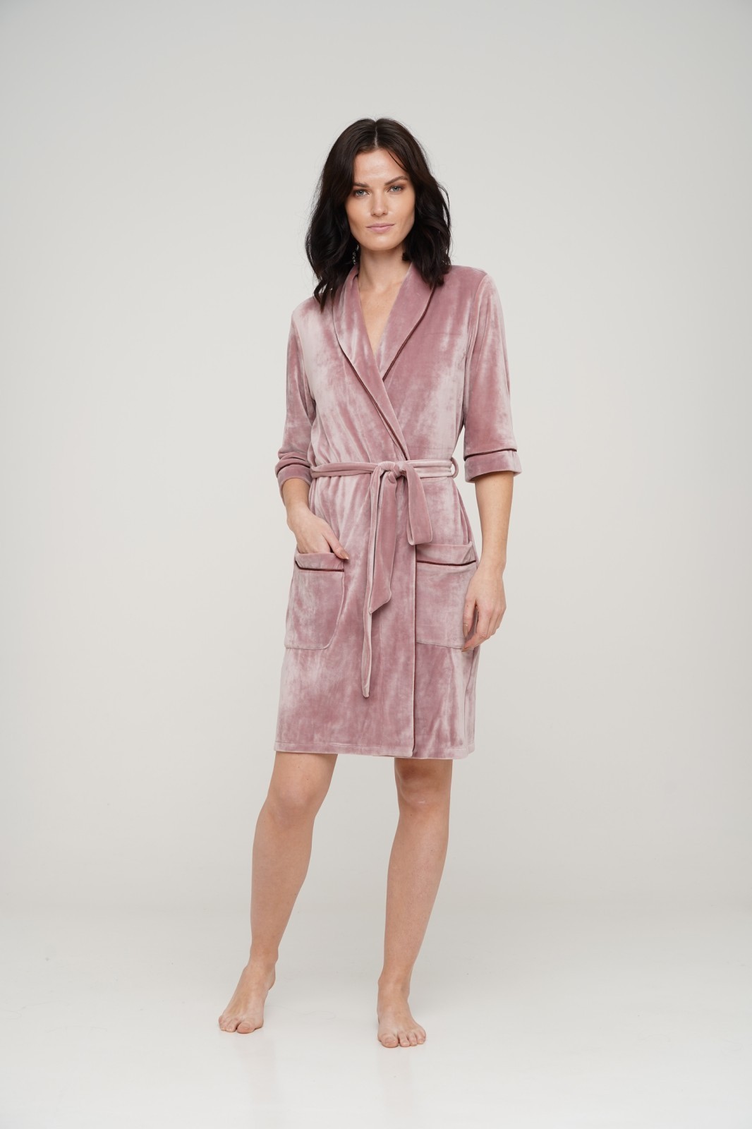 

Халат женский Julia J1054 велюр хлопок лиловый, Халат женский Julia J1054 велюр хлопок лиловый S