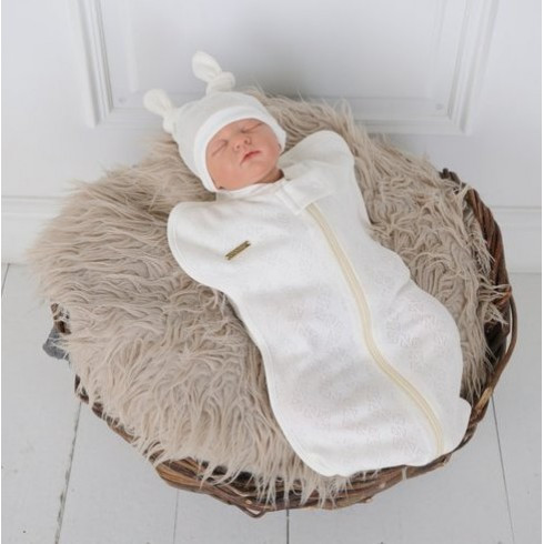 

Евро-пеленка на молнии Magbaby c шапочкой Wind молочный 3-6 мес