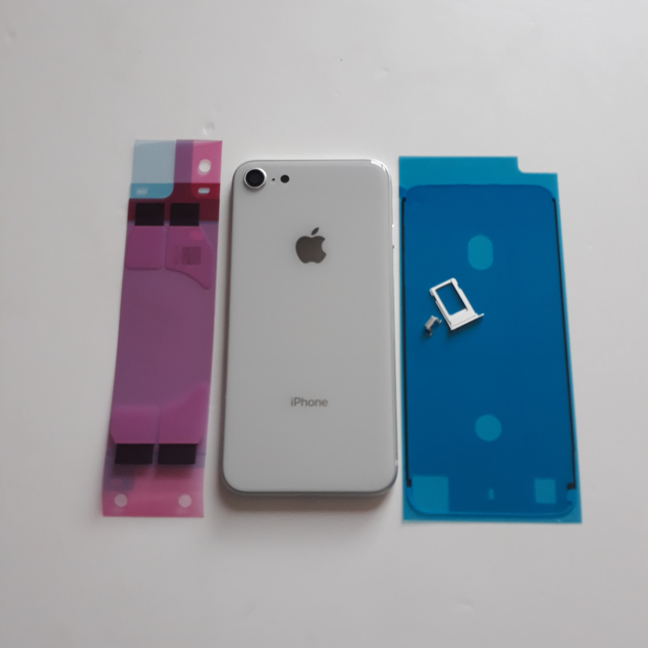 

Корпус Novacel для Apple iPhone 8 Silver