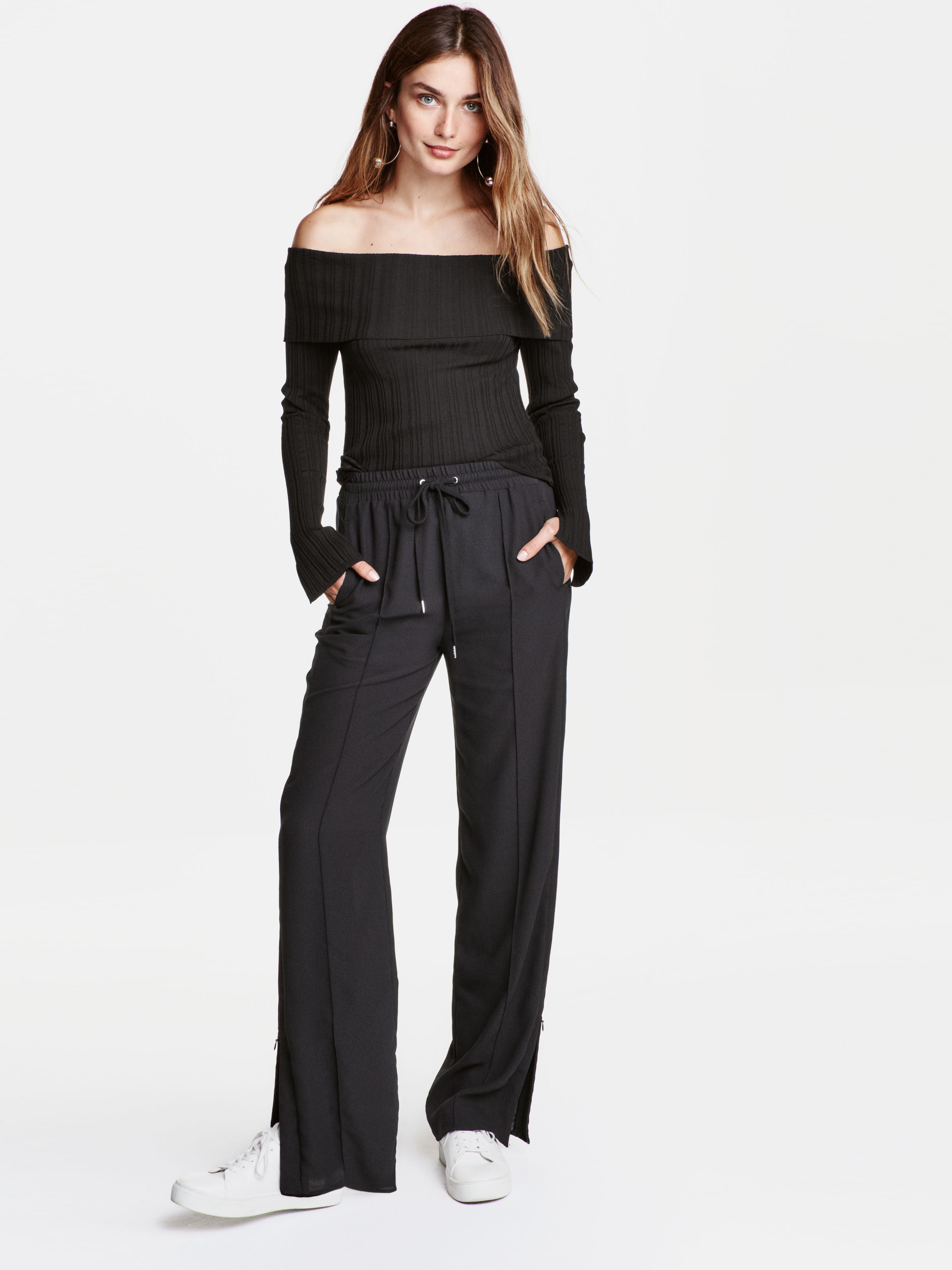

Брюки H&M 4204794 32 Черные