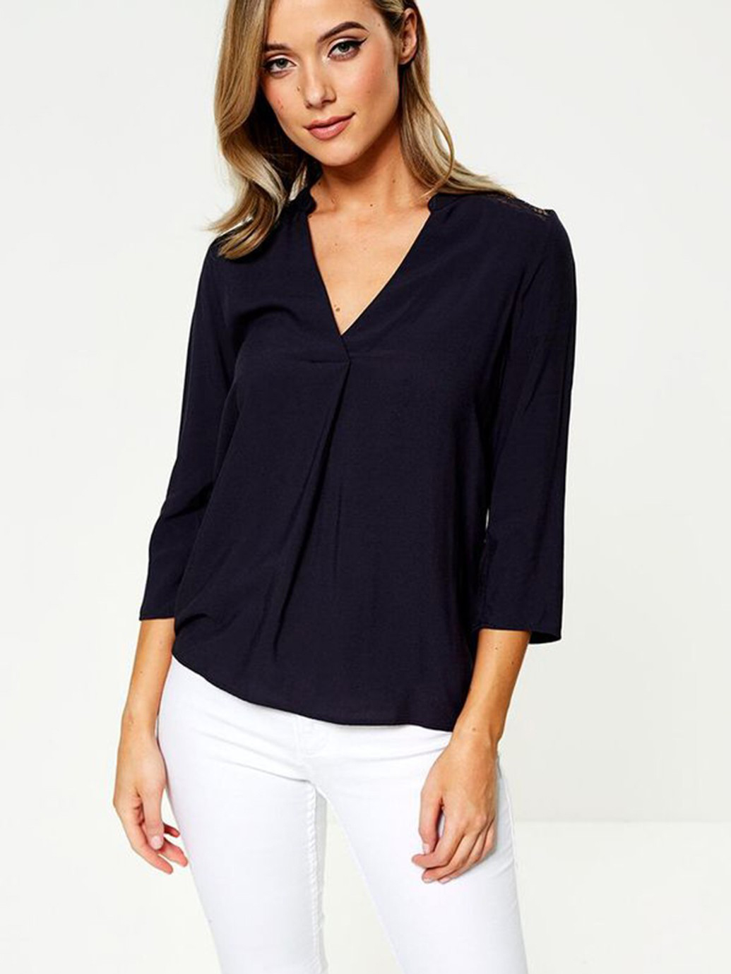 

Блузка Vero Moda 1021337501b50  Темно-синяя, Блузка Vero Moda 1021337501b50 XS Темно-синяя