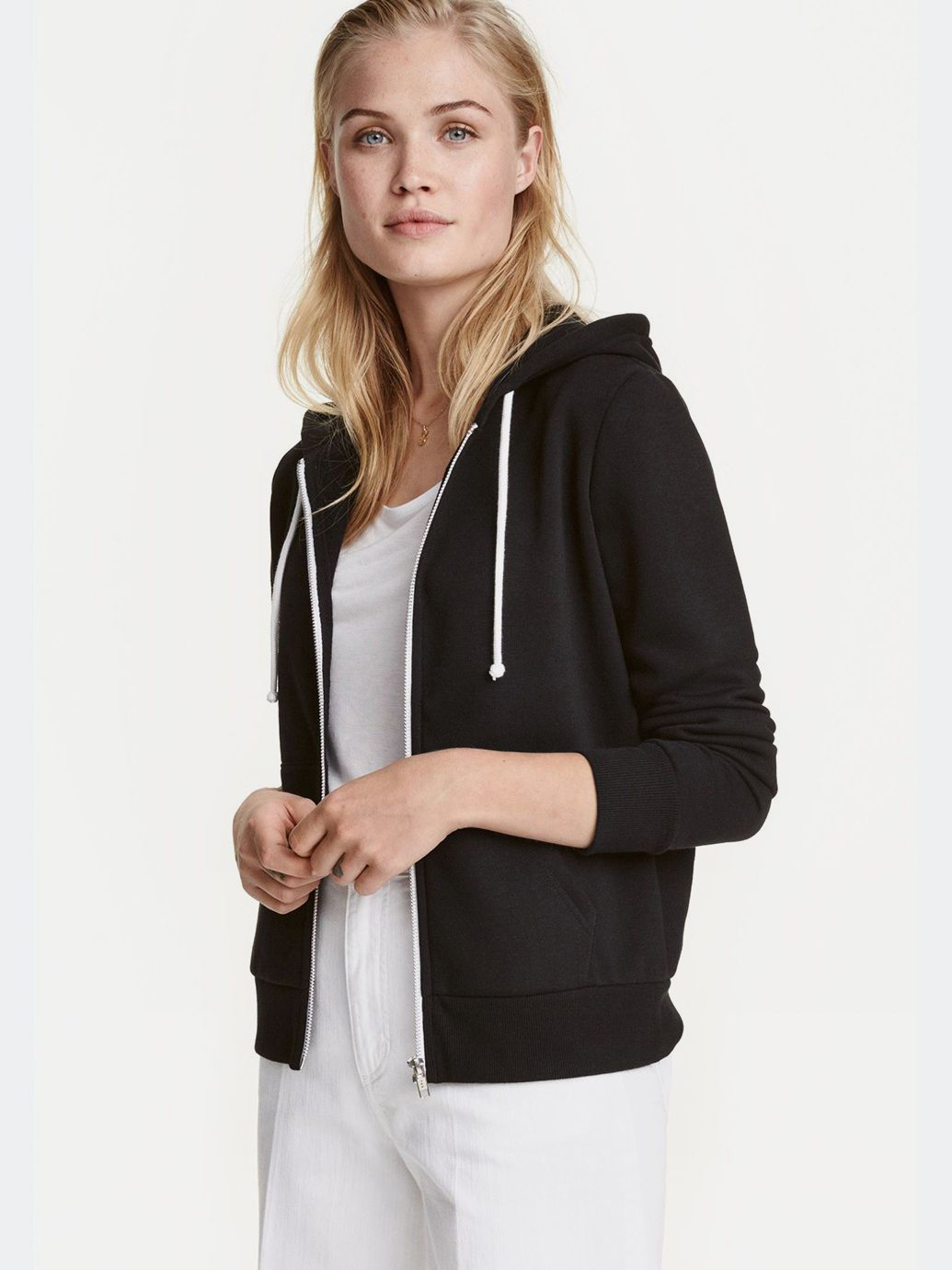 

Толстовка H&M 305800b50  Черная, Толстовка H&M 305800b50 S Черная