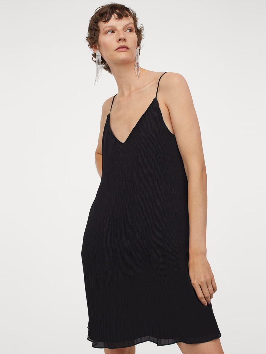 

Платье H&M 890845b50  Черное, Платье H&M 890845b50 38 Черное