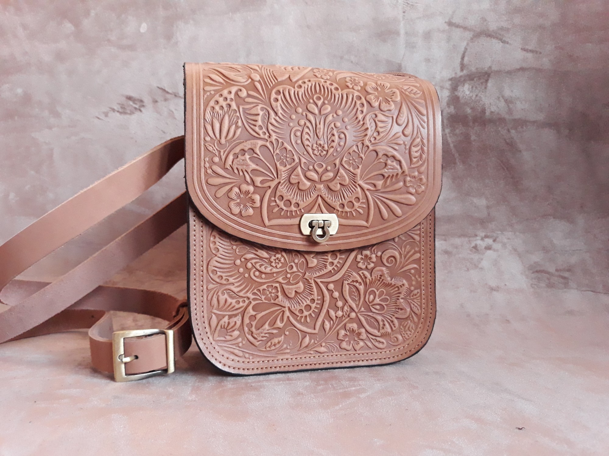 

Жіноча сумка Vector Натуральна шкіра Бежева СШЛ8