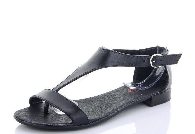 

Босоножки No Brand 143363S 36 р Черные