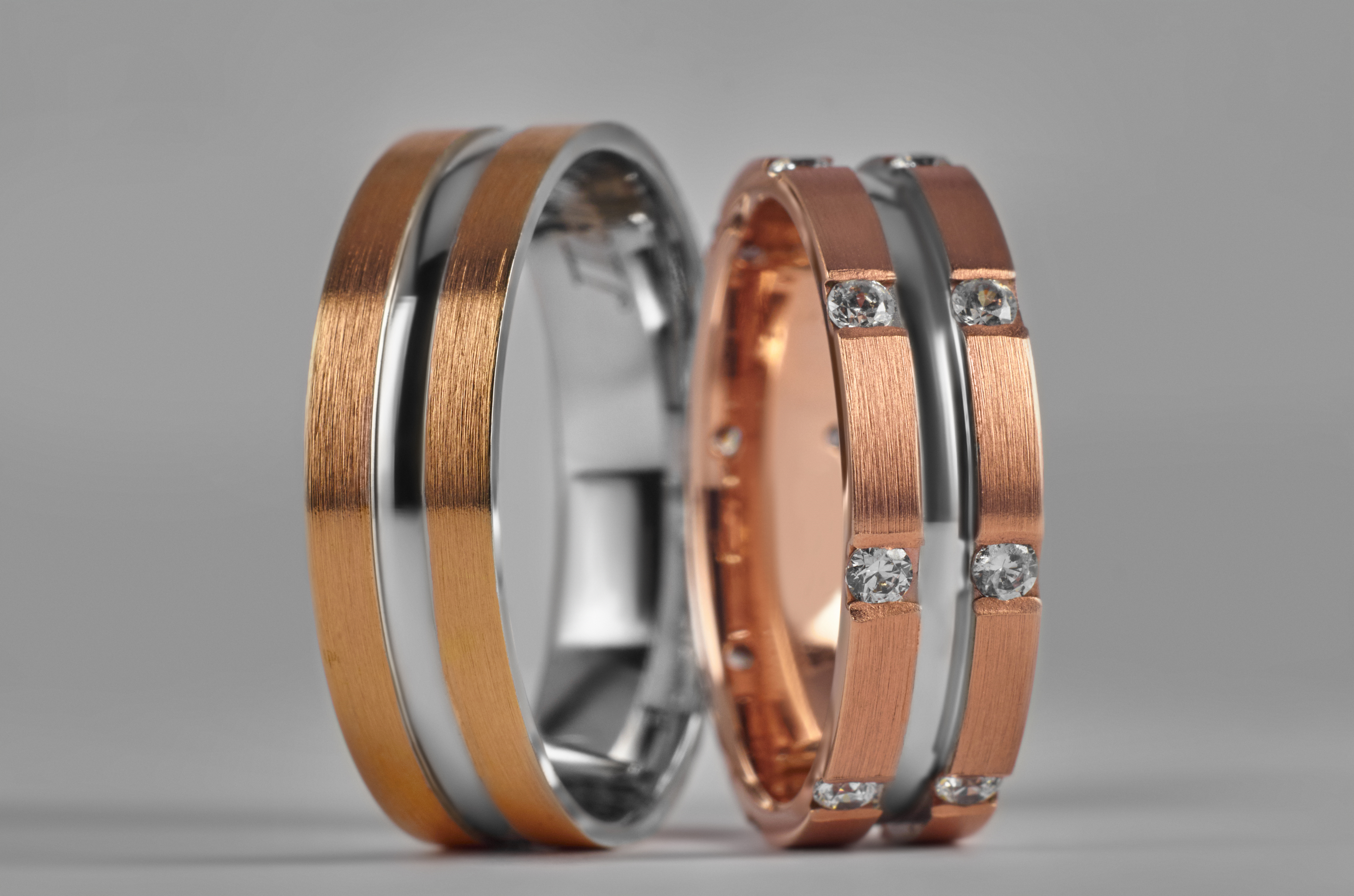 

Обручальные кольца из золота комбинированное Дружка 0009 18,5 размер