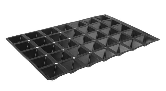 

Форма силиконовая Pyramide 65x65x(h)35 мм 35 яч. Hendi 676264