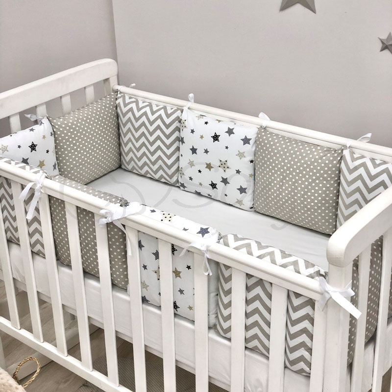 

Комплект защита-бортики Маленькая соня Baby Stars поплин в кроватку стандарт/овал защита+простынь детский серый арт.0720228