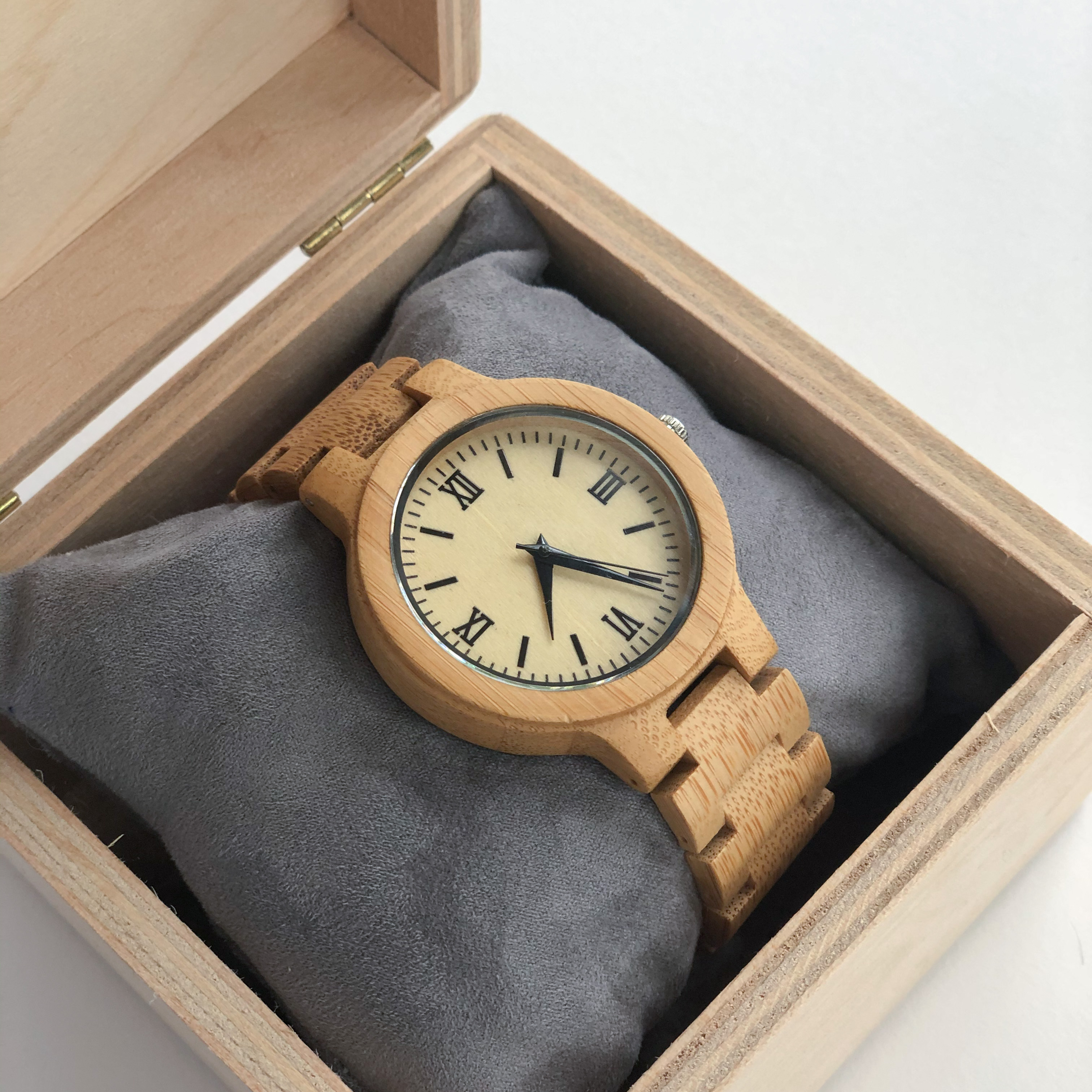 

Деревянные наручные часы Wood Time