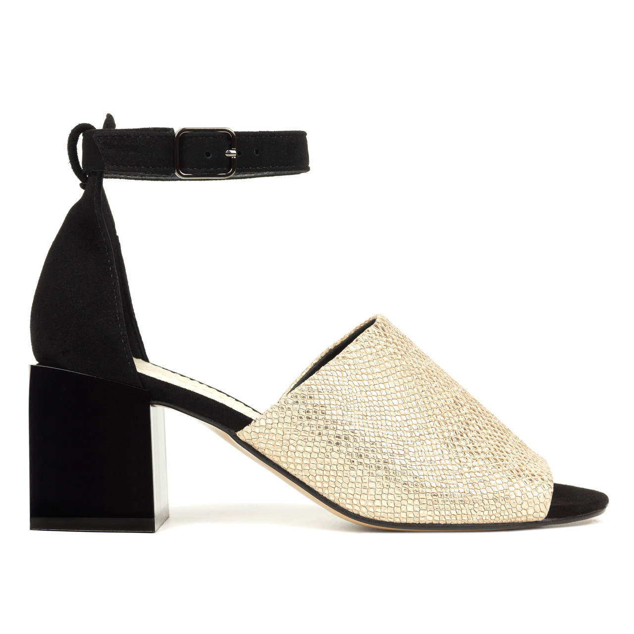 

Босоножки Woman's heel кожаные 36 бежевые (О-887)