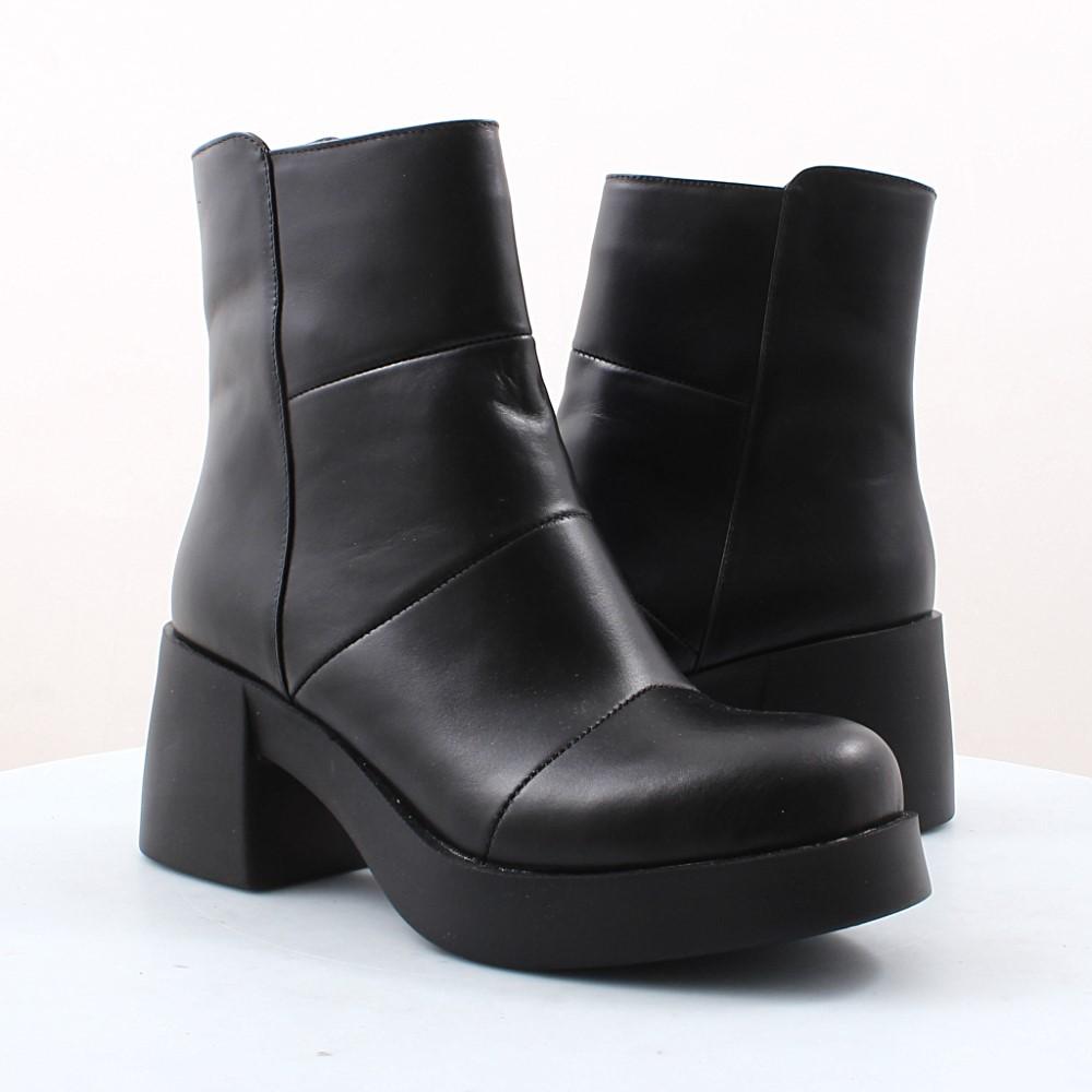 

Ботинки Vladi 40 черные 44681