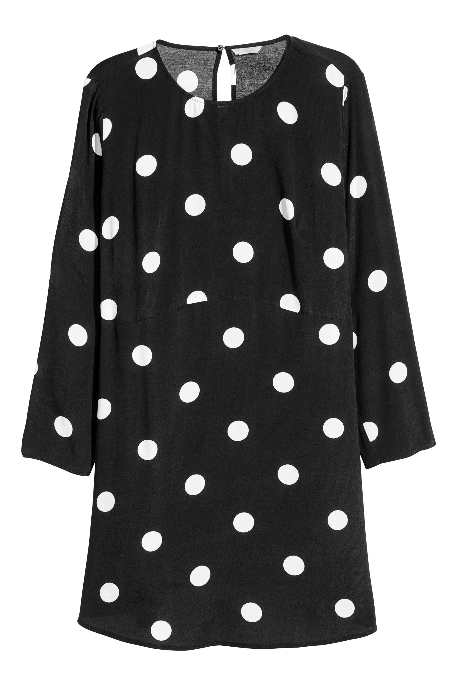 

Платье H&M 46 черный 5570266