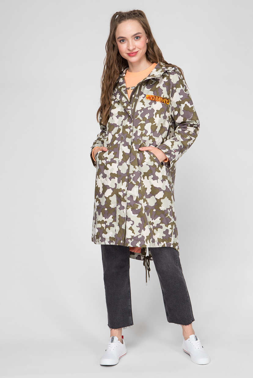 

Женская камуфляжная парка TJW CAMO PRINTED Tommy Hilfiger L DW0DW08022