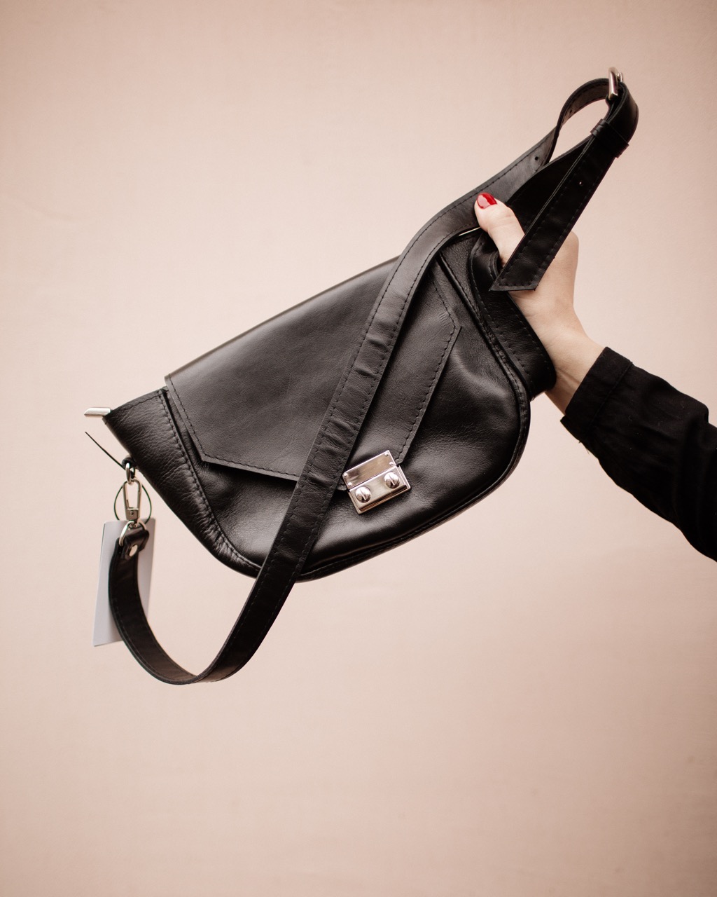 

Сумка Bagster из натуральной кожи ручной работы