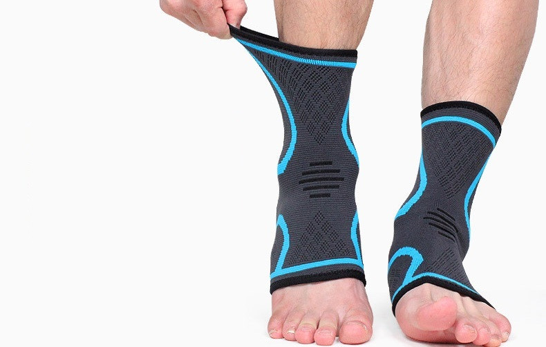 

Бандаж на голеностопный сустав AOLIKES черно синий 01236