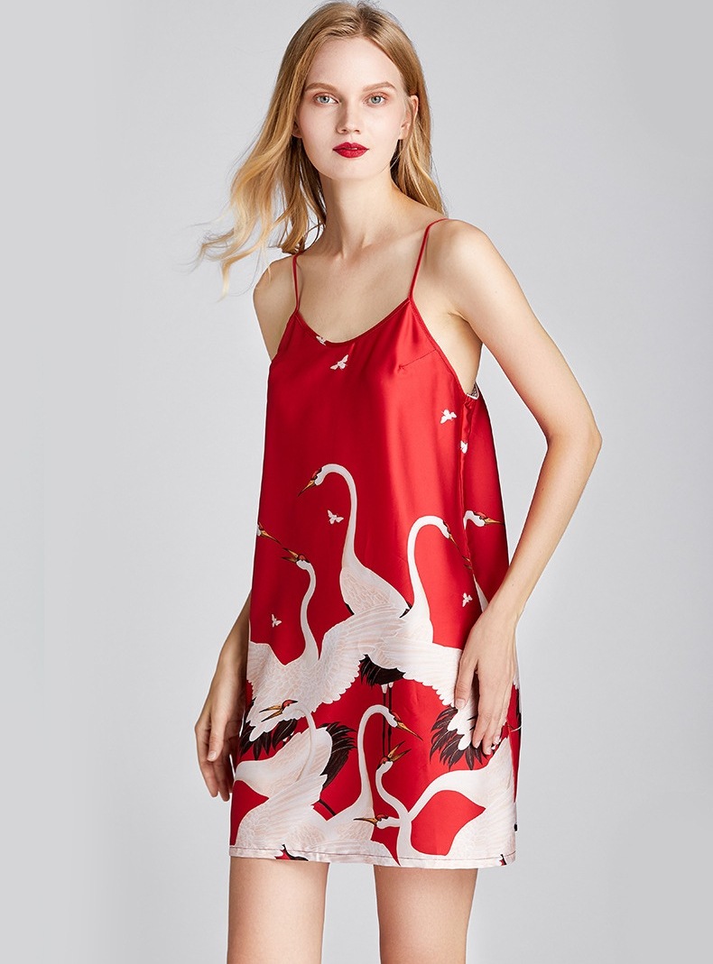 

Рубашка ночная женская Stork, красный Berni Fashion (M) Красный
