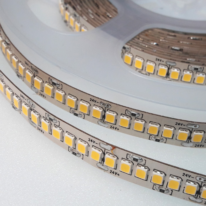 

Светодиодная лента FLT 14(UB) SMD 2835 24V DC 1м 240 LED/m 900 - 1500 Лм/м VERSO