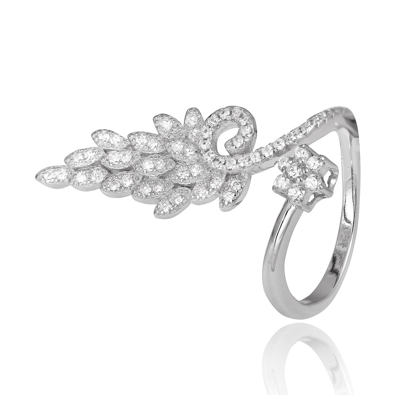 

Серебряное кольцо с фианитом Silvex925 К2Ф/821 - 18