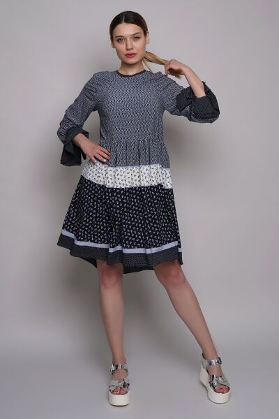 

Платье NADEZDINA DASHA 44 Серое (8501572-44)