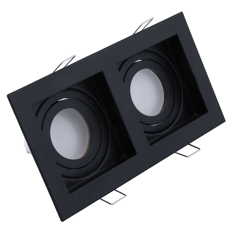 

Точечный светильник Skarlat Th3532 Bk