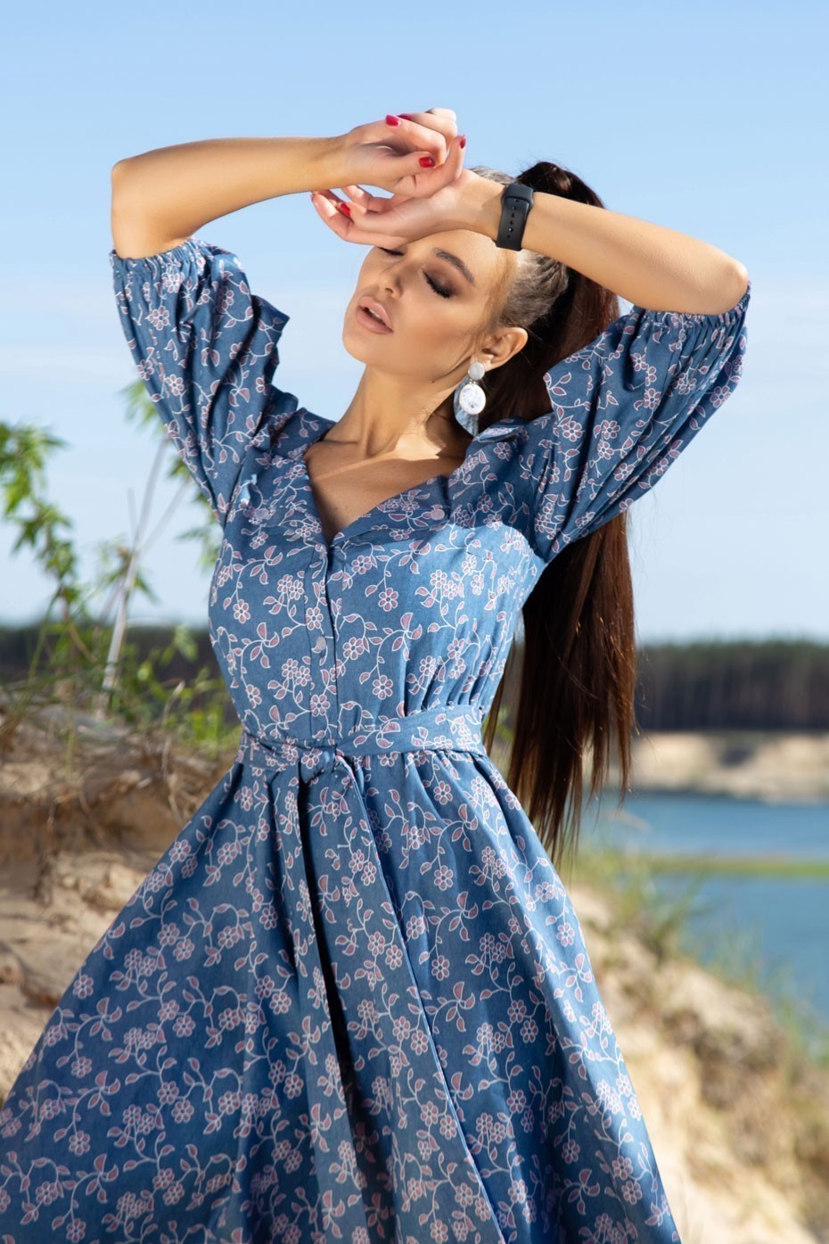 

Женское Seventeen коттоновое платье с пышной юбкой цвет голубой XL (808.4114)