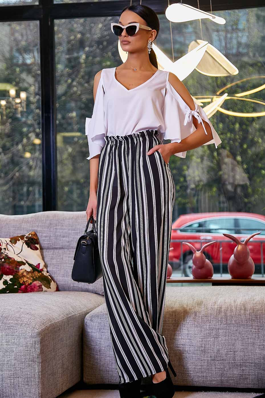 

Женские Seventeen широкие брюки клеш в полоску материал батист цвет черный L-XL (1140.3473)