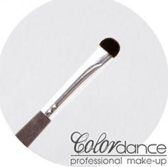 

Кисть №21 Color dance (с коротким ворсом для нанесения теней)