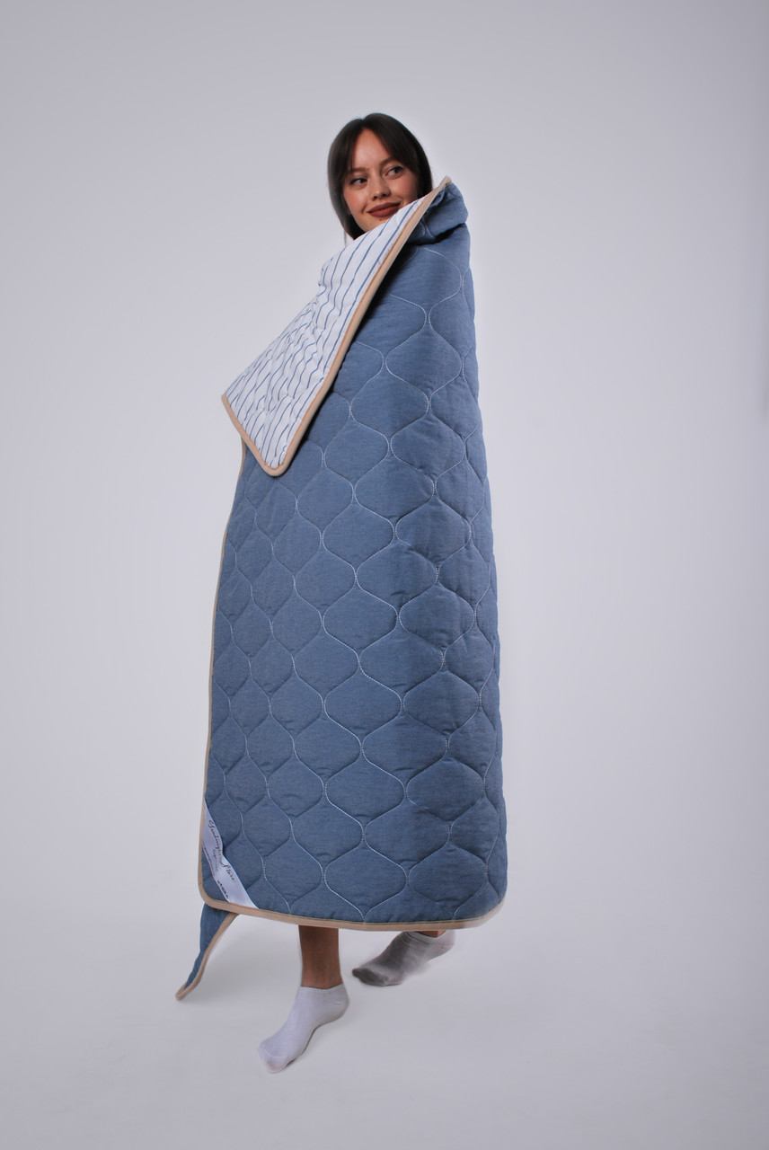 

Одеяло детское из шерсти мериноса Goodnight.Store легкое антиаллергенное Ultra Lite синее 140х100