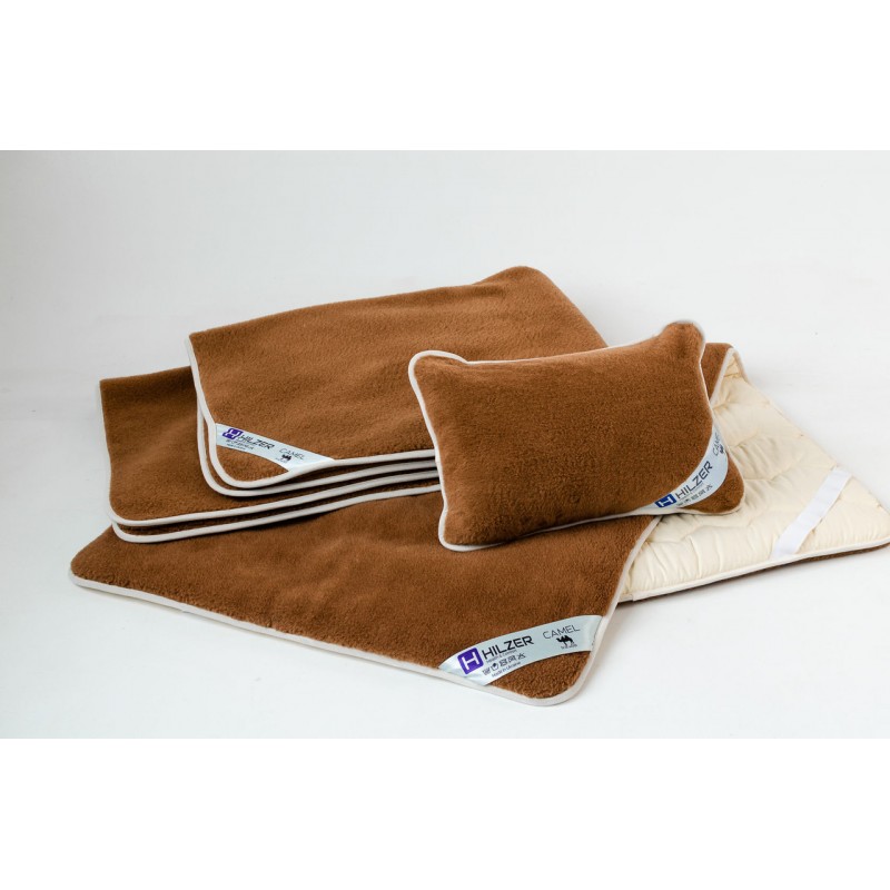 

Спальный комплект Евро из верблюжей шерсти HILZER антиаллергенный Max CAMEL коричневый