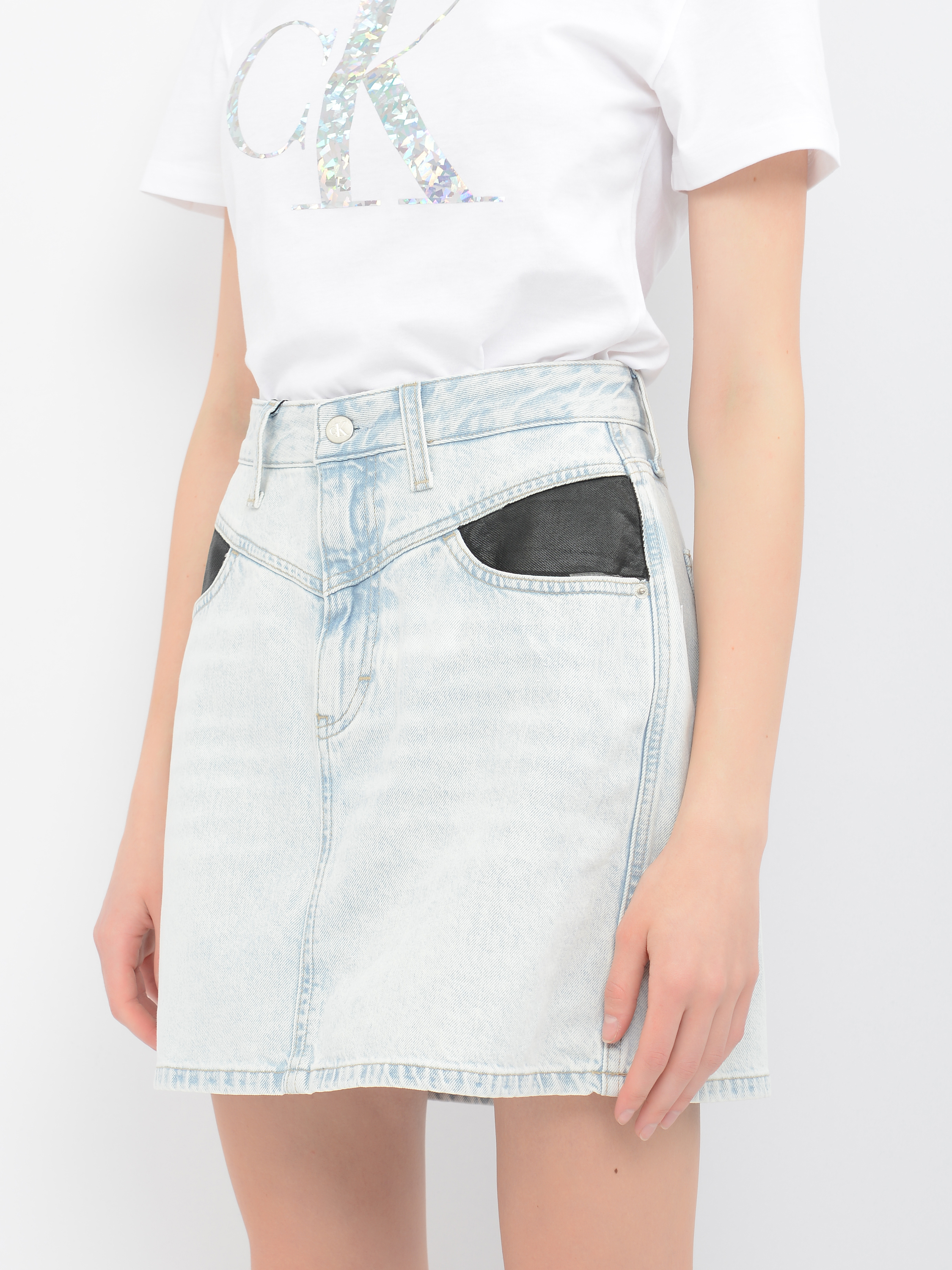

Джинсовая юбка Calvin Klein Jeans J20J214035-1AA0 27 Light Blue
