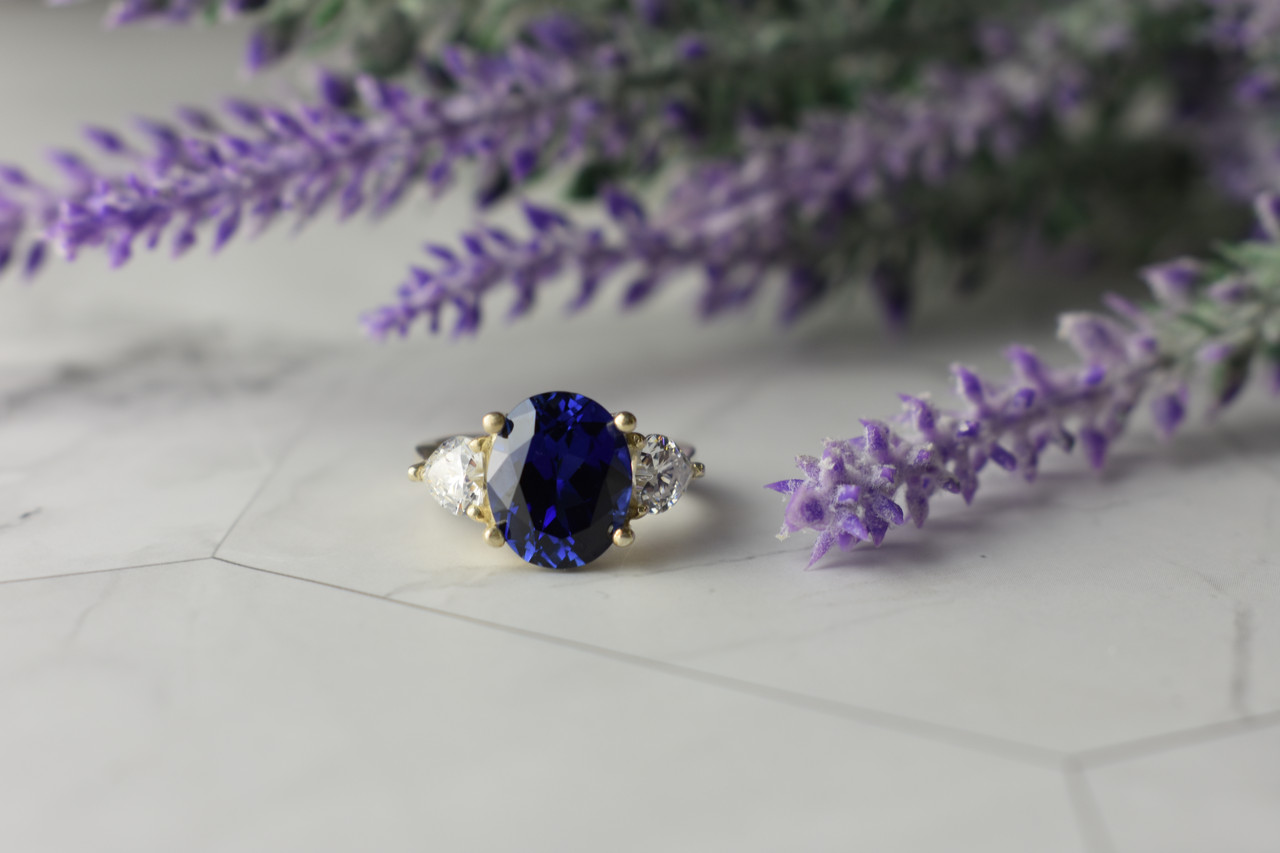 

Кольцо из серебра с Сапфиром И Фианитом 2625 Sky Jewelry 16 (178)