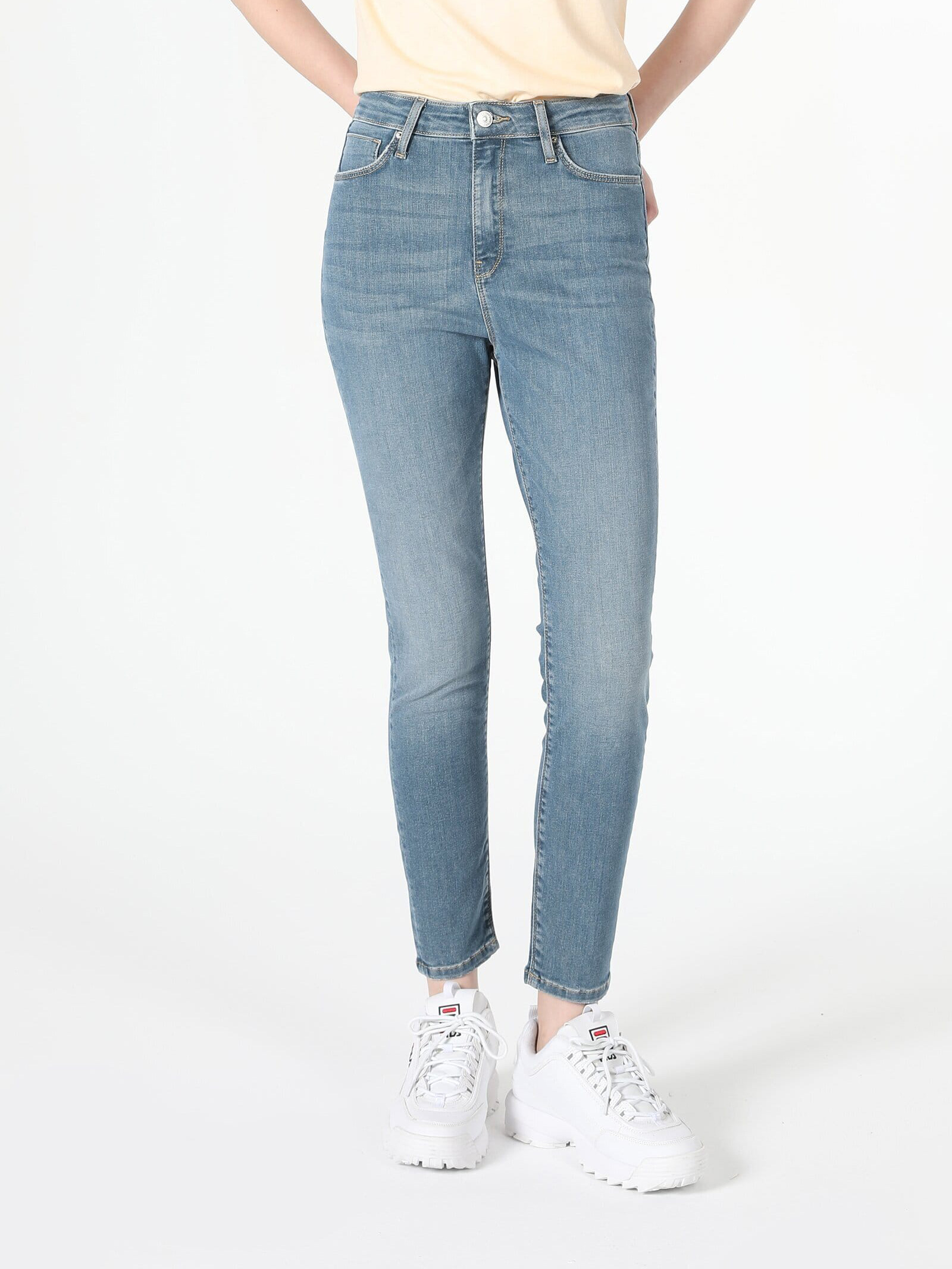 Акція на Джинси Skinny жіночі Colin's 760 Diana CL1060401DN41470 29-32 Сині від Rozetka