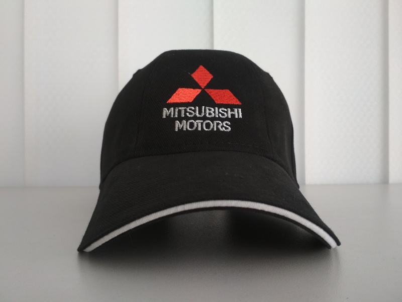 

Кепка CoFee TURNED SANDWICH плотный хлопок с логотипом Mitsubishi черная 1734