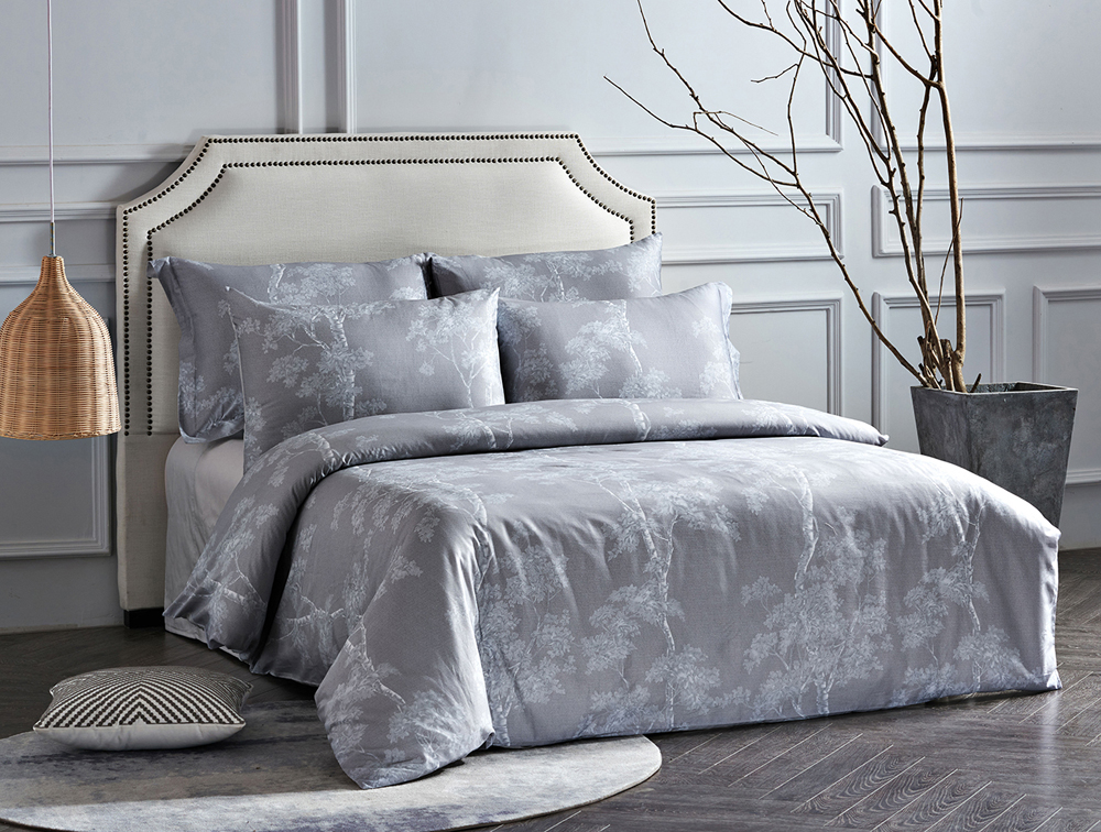 

Комплект постельного белья Luxury Linens June 160х220х2