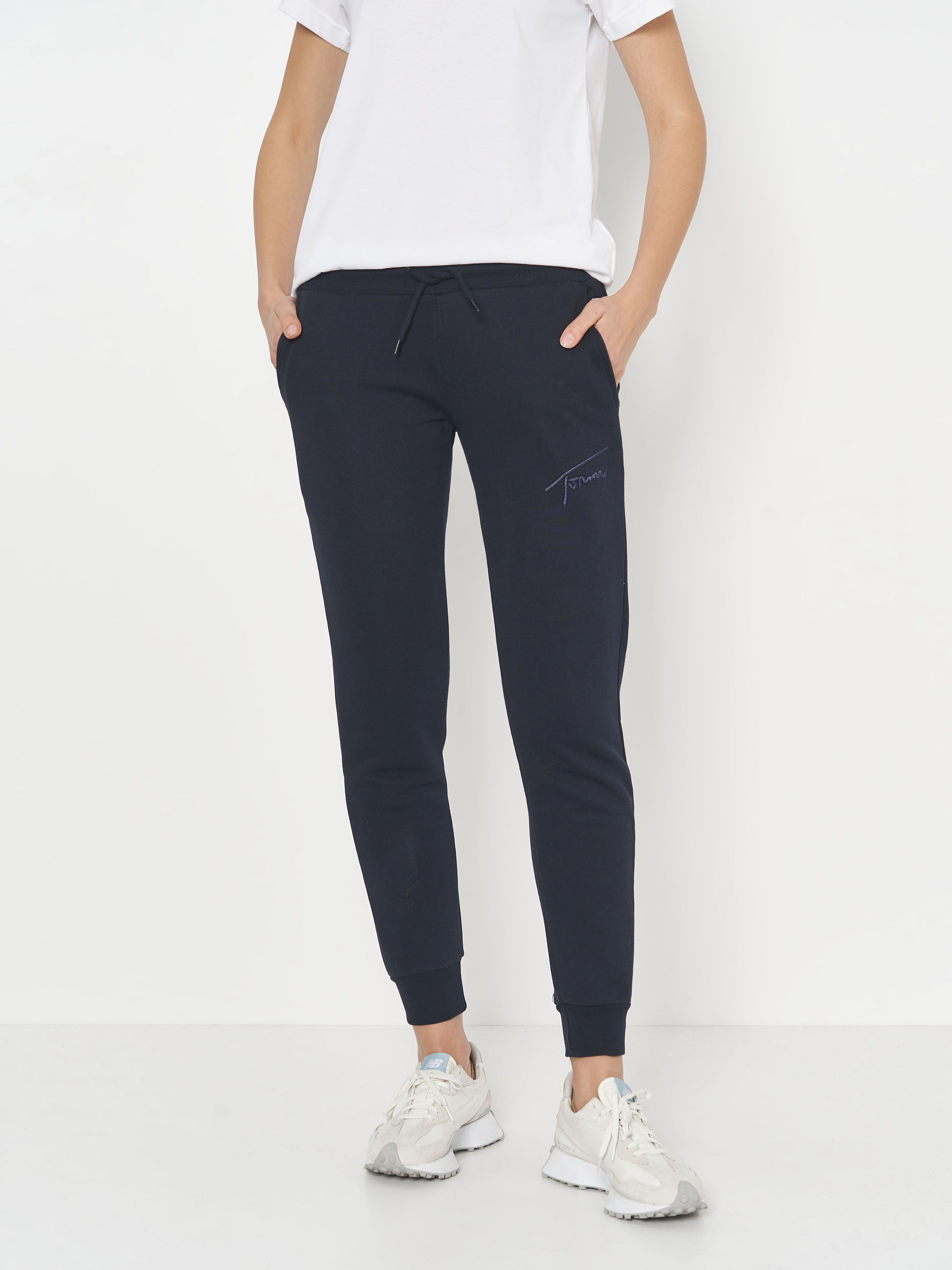 Акція на Спортивні штани жіночі Tommy Hilfiger 10960.3 XL (48) Темно-сині від Rozetka