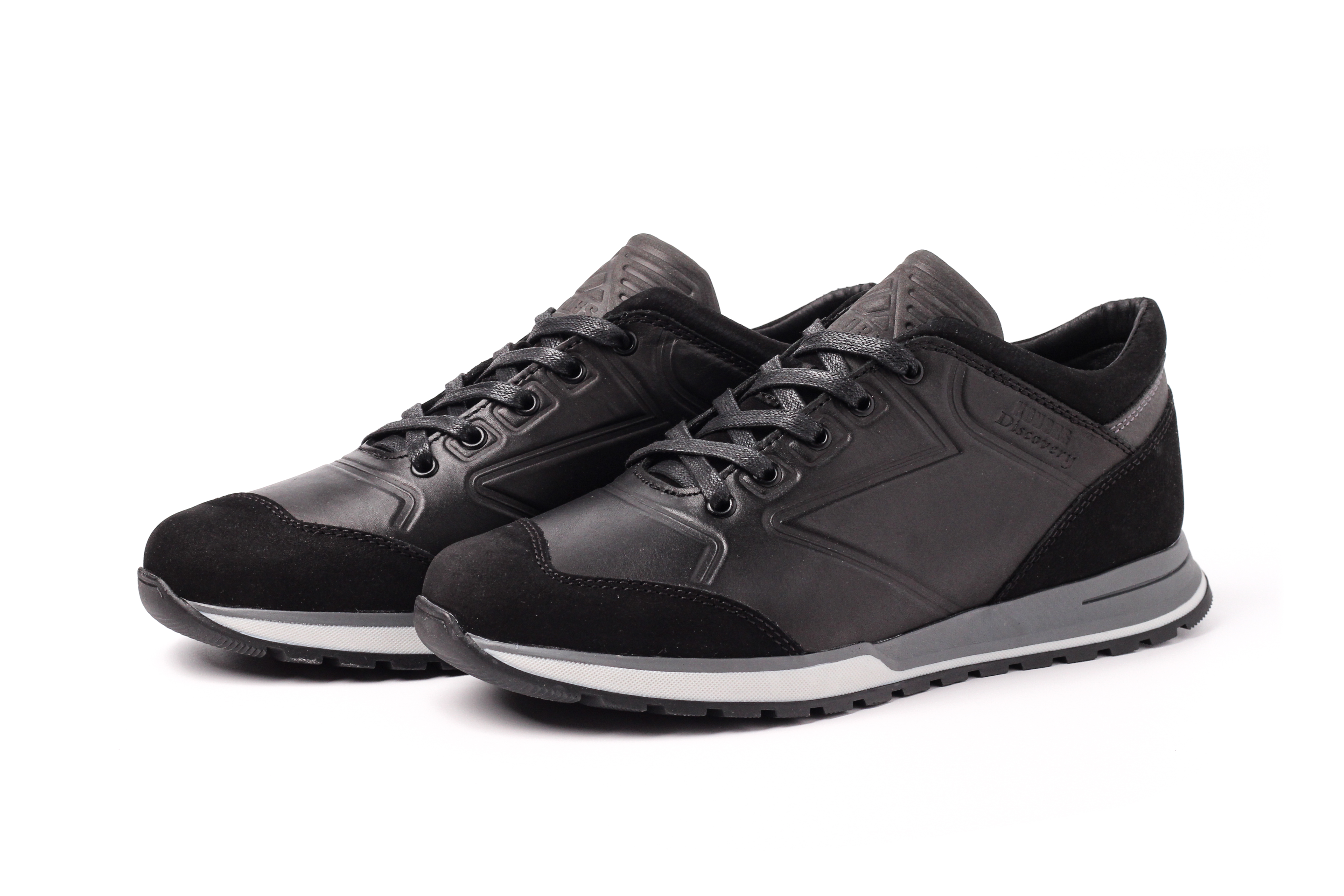 

Кроссовки KONORS 1500-1-01BLACK 40 Черный