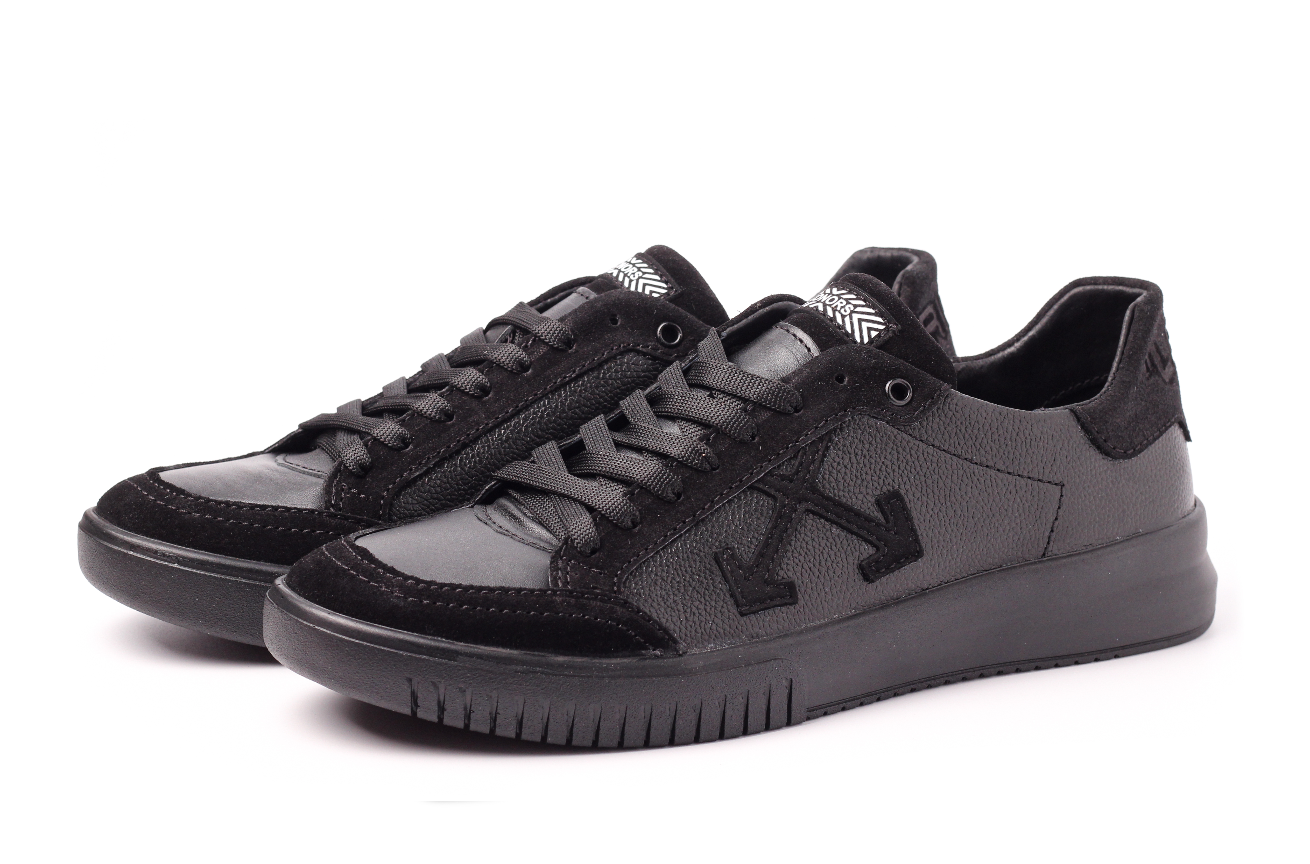 

Кеды KONORS 1493-703-1BLACK 40 Черный