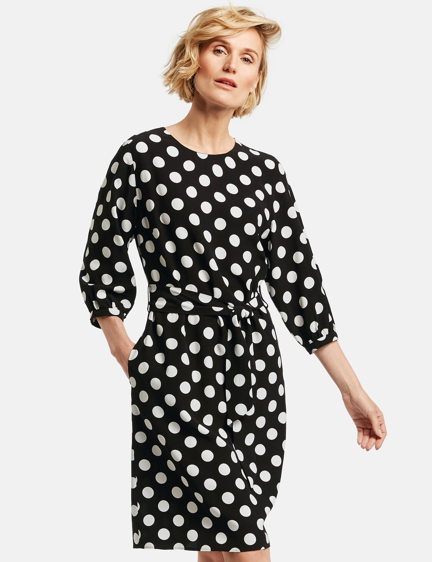 

Платье Gerry Weber  Черное 380007.38255, Платье Gerry Weber 42 Черное 380007.38255