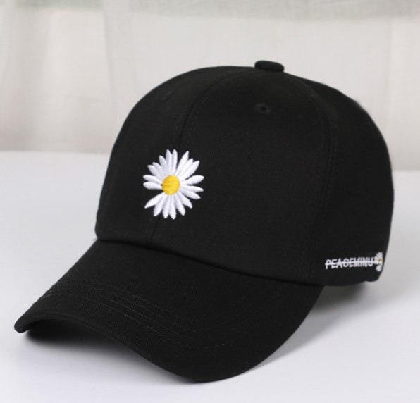 

Кепка Jsstore K-Pop Ромашка Черная