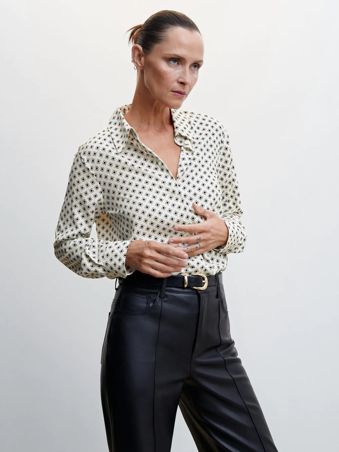 Сорочка Mango Basic 47050426-34 XS (8445791478157) – низькі ціни ...