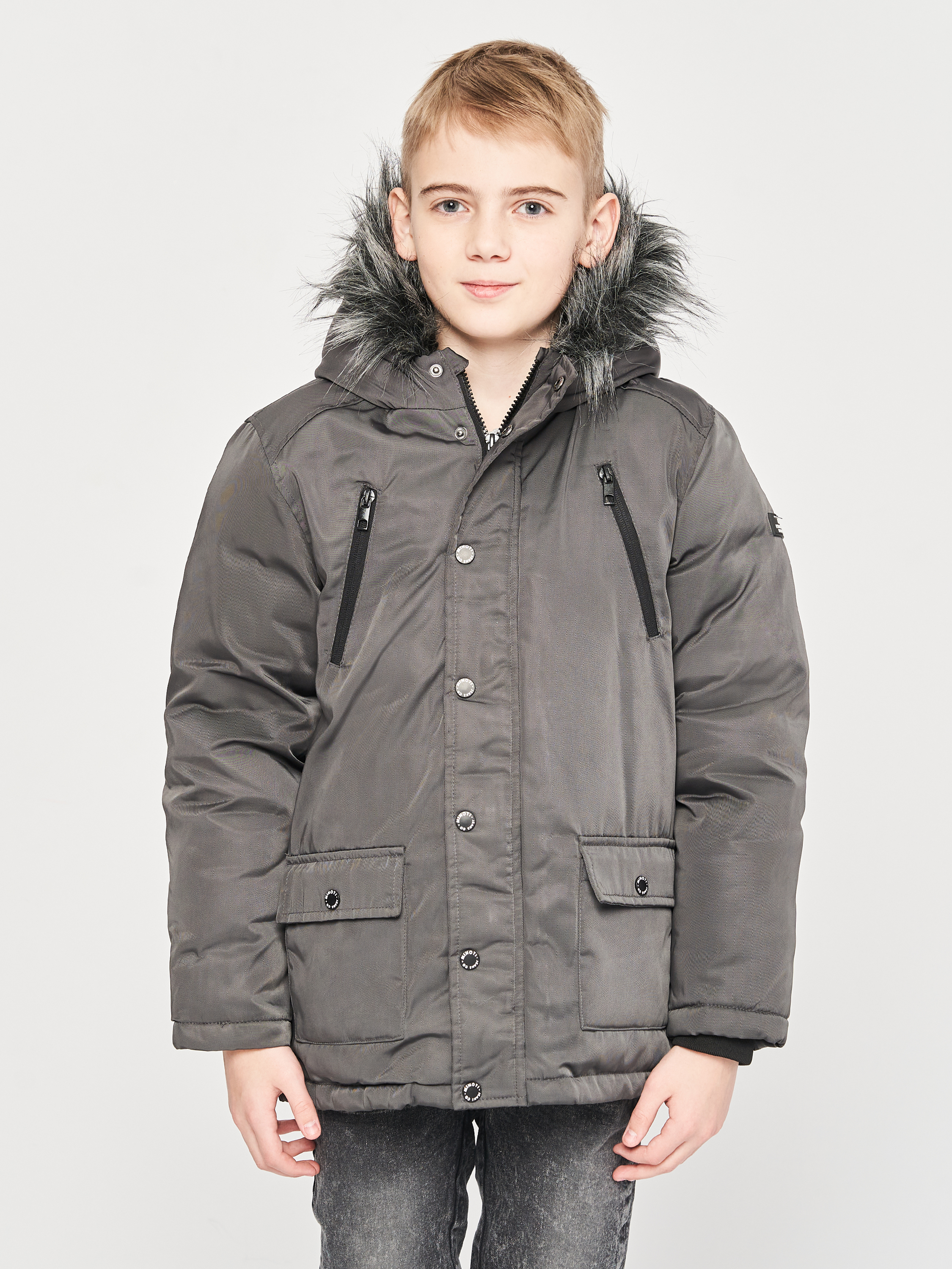 Акція на Дитяча зимова куртка для хлопчика Minoti 11COAT 22 37385JNR 104-110 см Темно-сіра від Rozetka