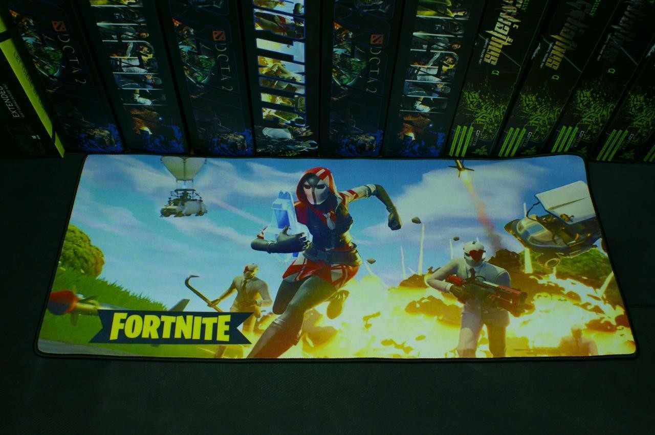 

Игровая поверхность Legend Fortnite(1) 700x300