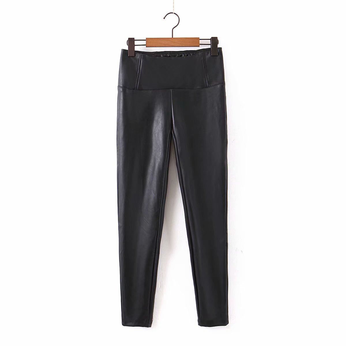 

Леггинсы женские из искусственной кожи Basic Berni Fashion (S) Черный