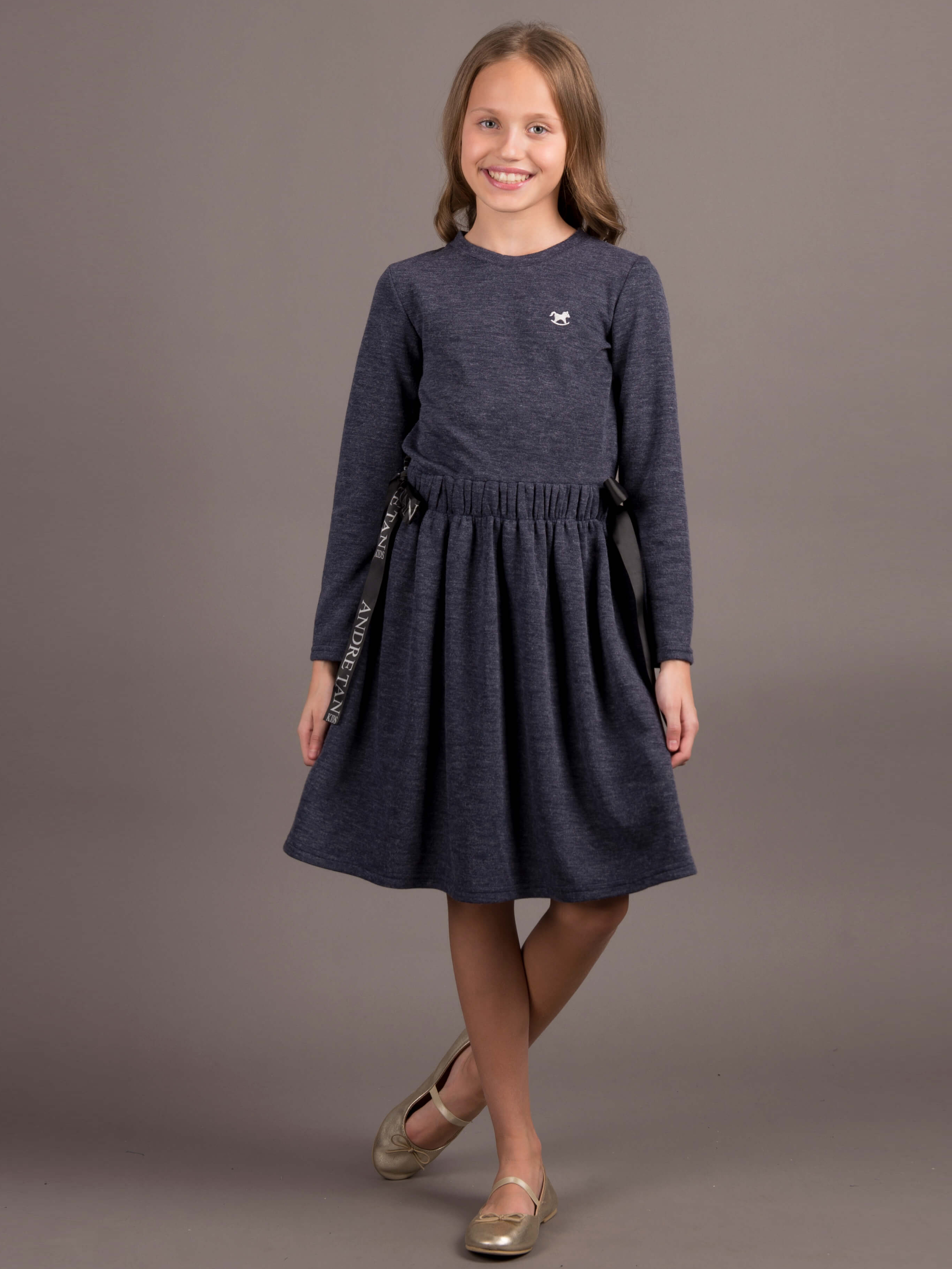 

Платье ANDRE TAN Kids K30089P 128 см Серое