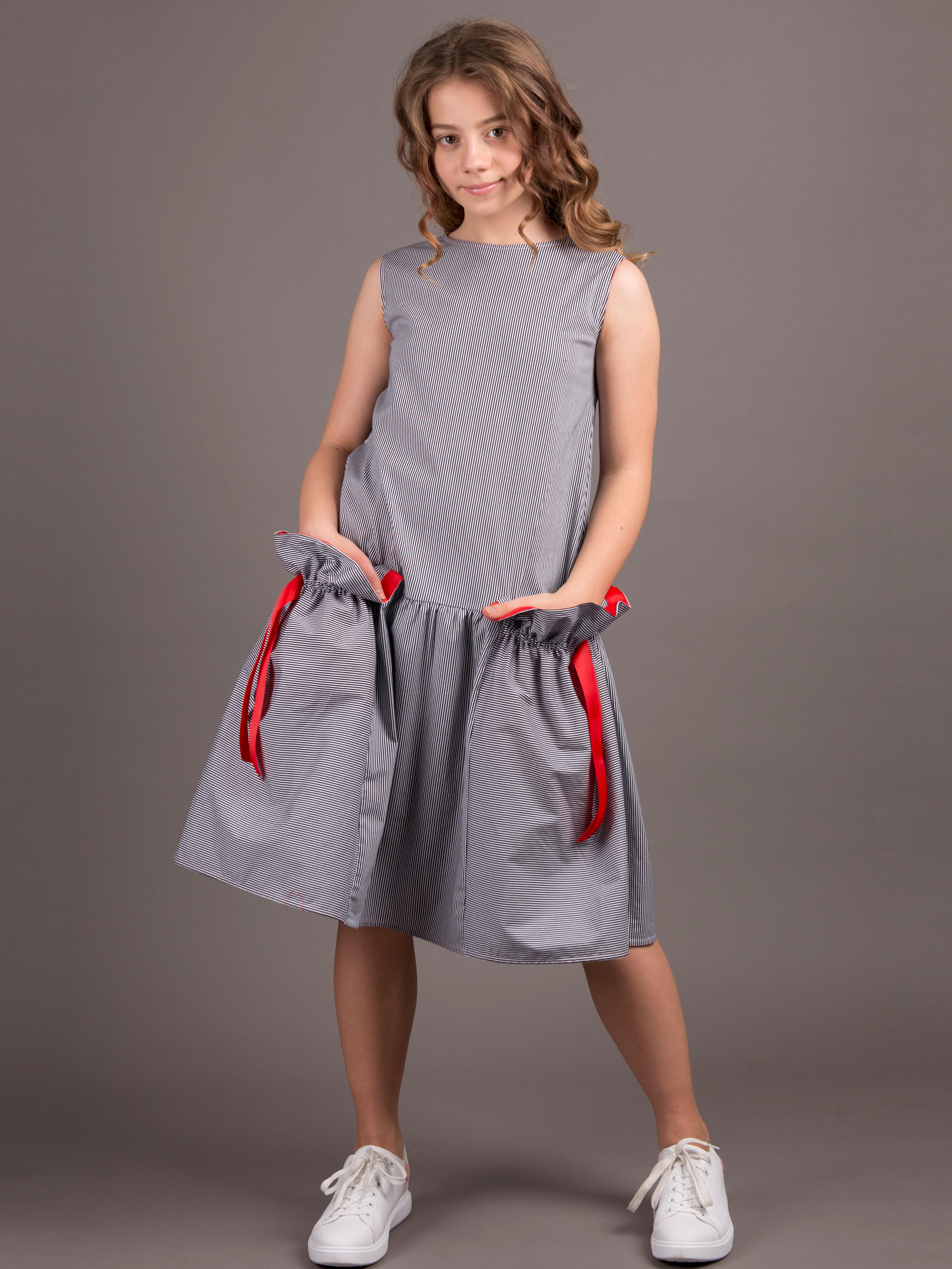 

Платье ANDRE TAN Kids K40050 152-158 см Черно-белое