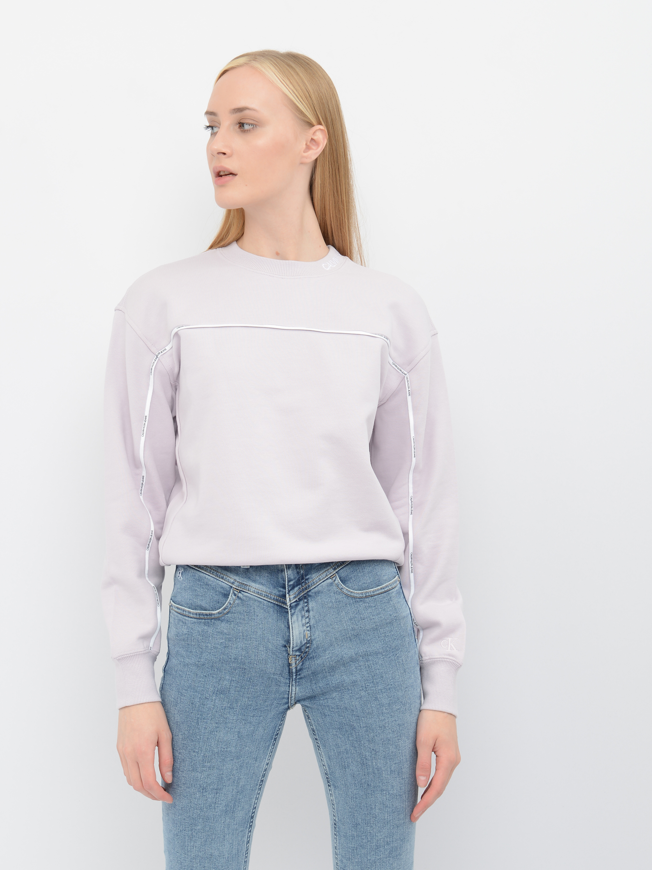 

Свитшот Calvin Klein Jeans Logo Piping Cn J20J214206-VFG0 XS Orchid Hush