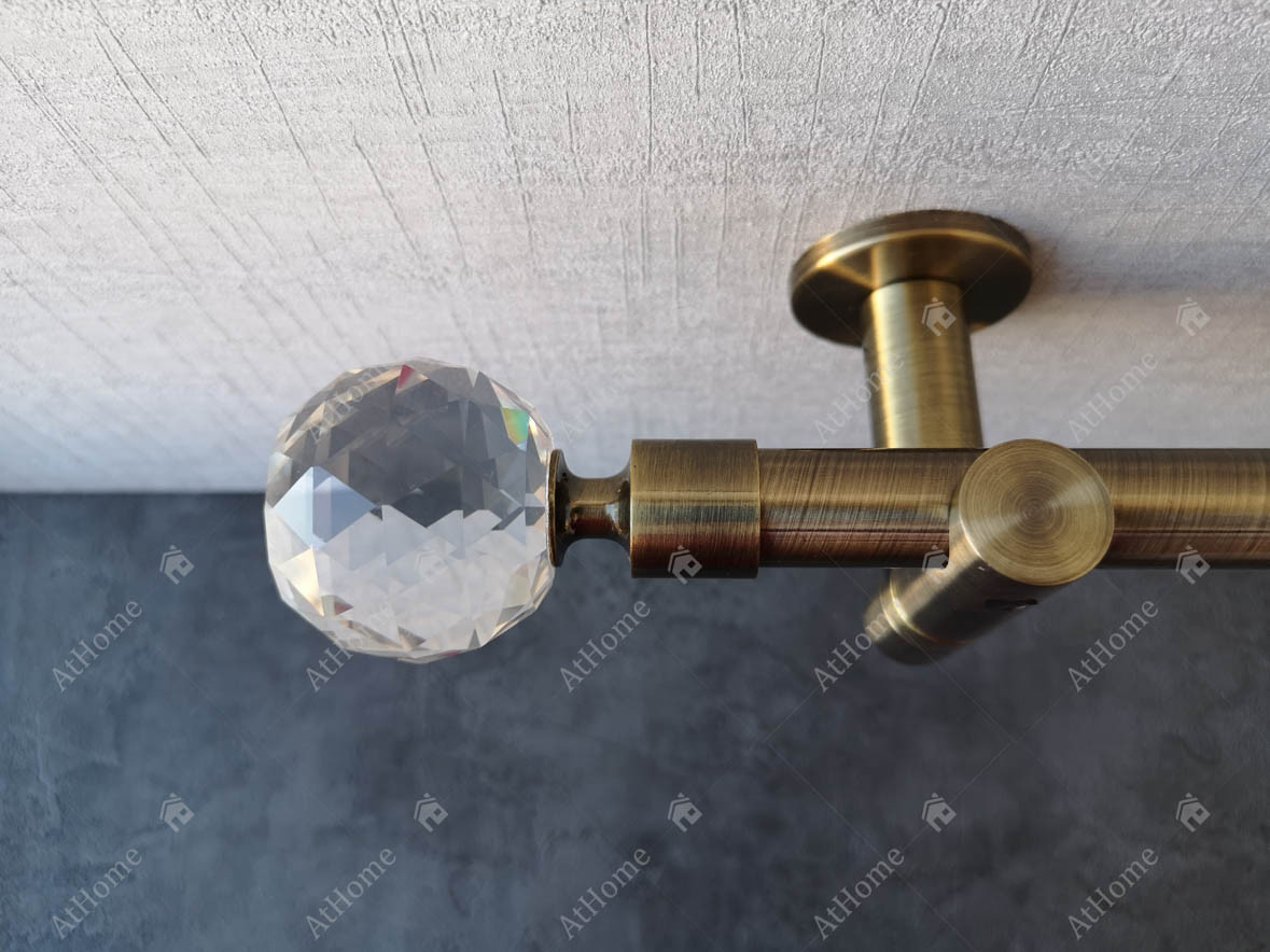 

Карниз Quadrum Люмиера 160 см потолочный одинарный универсальный Антик 19 мм гладкая (кольца с крючками)